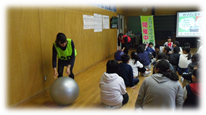 鶴岡市立あつみ小学校で「こどもエコドライブ教室」